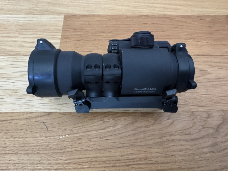 Drückjagd Aimpoint Comp M2 4 Moa Leuchtpunktvisier mit Blaser Sattelmontage – Bild 3