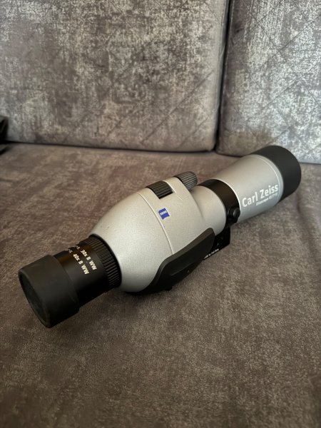 Spektiv Zeiss, Diascope 65T+ FL 15- bis 45-fach – Bild 1