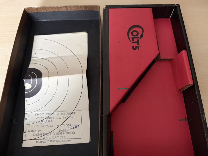 Colt Python Umkarton Neuwertig – 3. kép