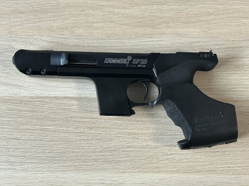 Halbautomatische Matchpistole Hämmerli SP 20 im Kaliber .22 .lr – Bild 2