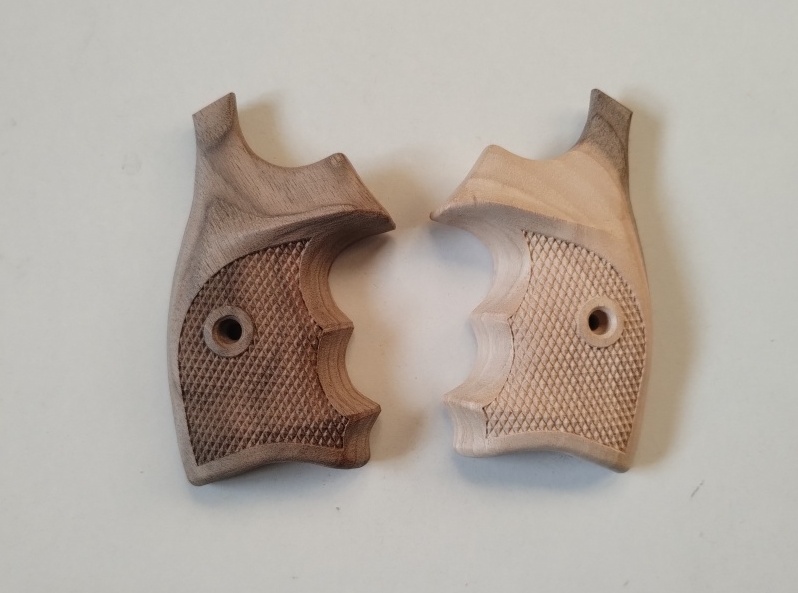 Holzgriffschalen Klein für Röhm RG69 und baugleiche Revolver – Bild 1