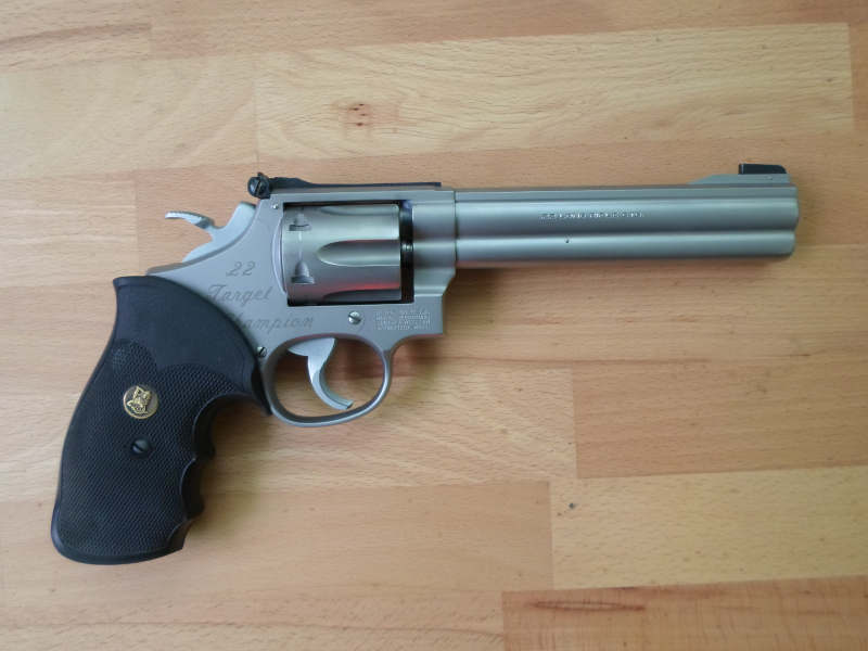 Smith & Wesson Mod. 617, .22 Target Champion – immagine 1