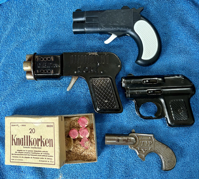 4 Knallkorkenpistolen – attēls 1
