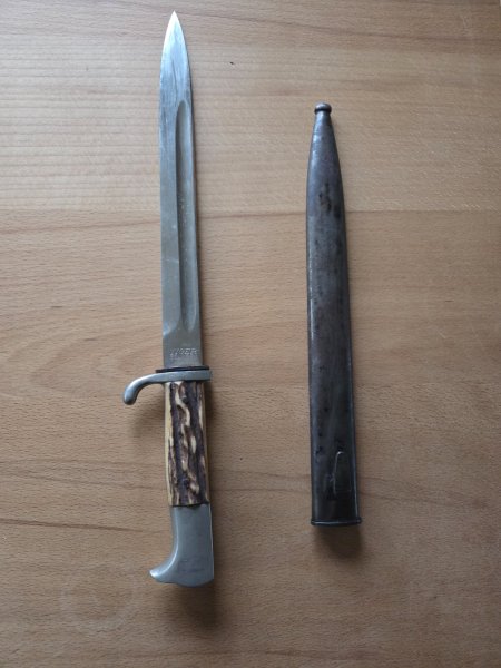 Extra-Seitengewehr / Aushänge-Seitengewehr „Tiger Solingen“ mit Hirschhorn-Griffelung & Scheide – image 1