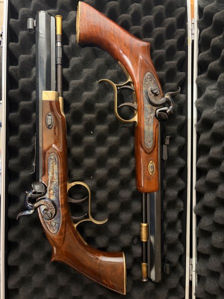 2x Thompson Patriot .45 Vorderlader Pistole als Set – Bild 1