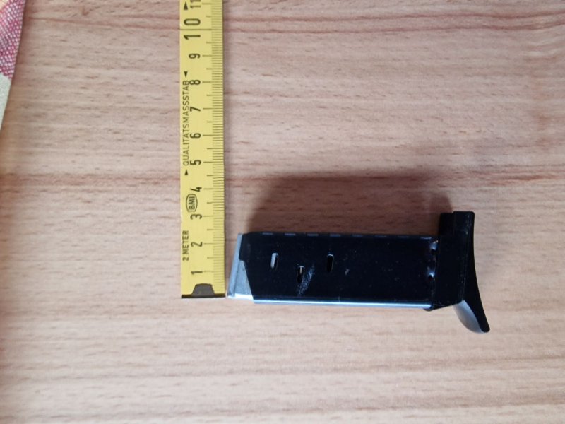 Magazin für die Schreckschusspistole Reck Goliath im Kaliber 9 mm P.A.K. – Bild 2