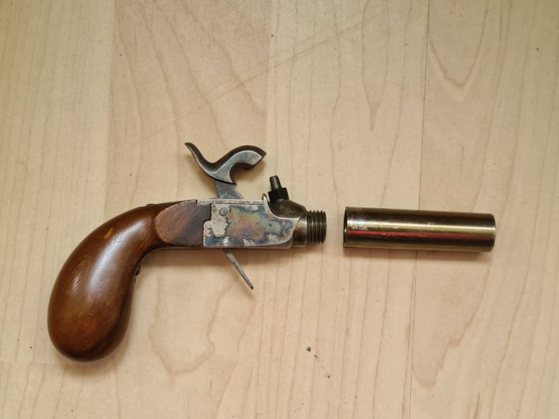 Liège Derringer von Pedersoli Kaliber .45 – Bild 2