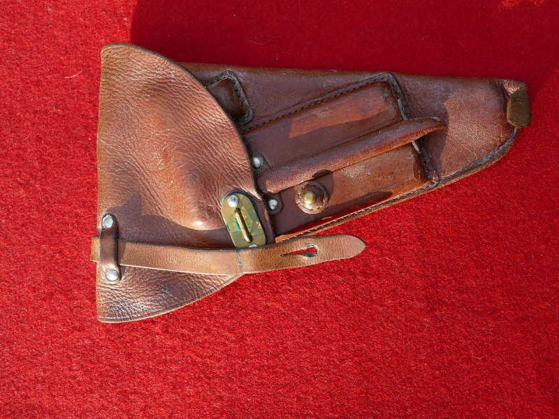 Tasche füt Lathi Pistole mit Lader und zwei Magazinen – Bild 1