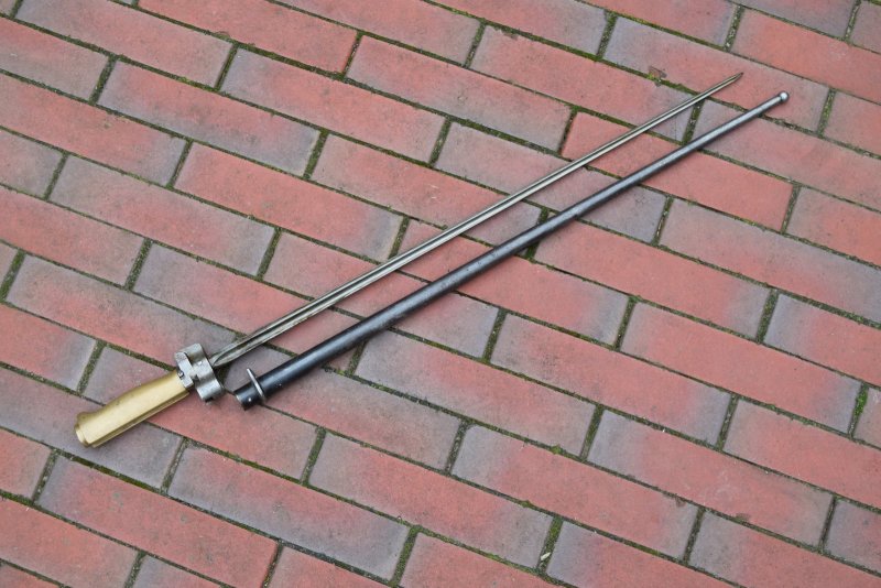 Bajonett für Lebelgewehr Mod. 1886 zweite Form Messinggriff Sammlerwaffe – Bild 2