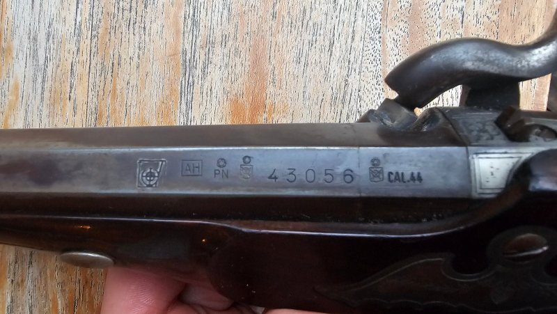 Perkussionspistole Kal. .44 – Beschossen – Sportmodell – Bild 4