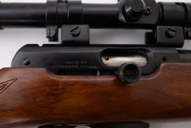 CZ Brno Mod. 581 KK-Selbstladebüchse – Kal. .22lr – 5 Schuss – inkl. Zielfernrohr Umarex 4x20 – Bild 2