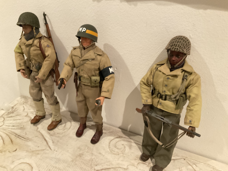 3 US GI‘s WKII , Thompsen , Government, Garand …Ansehen – Bild 3