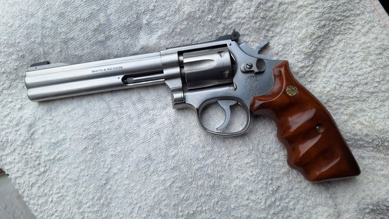Revolver S&B .22 lr – afbeelding 3