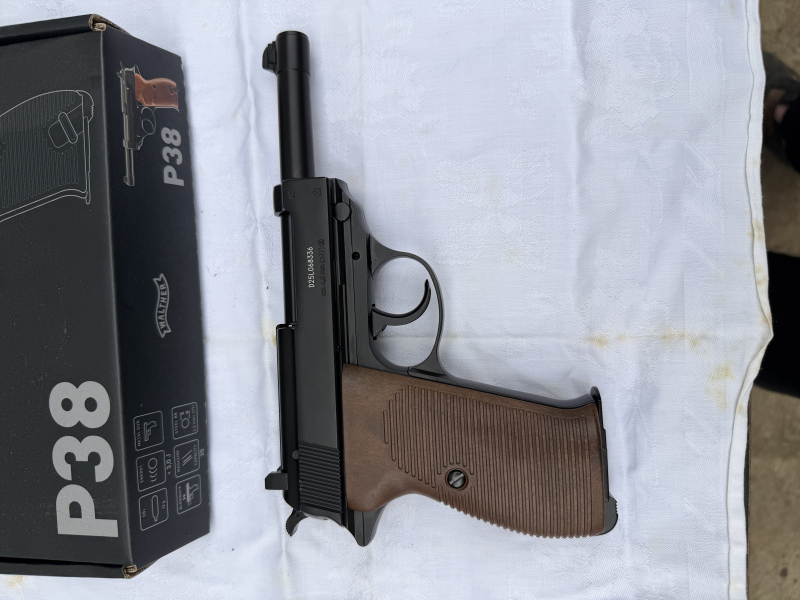 Walter P38 4,5mm CO2 Druckluft Pistole – Bild 1