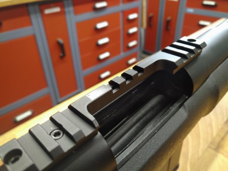 Sniper Gewehr M40 0.43 RAR 2.0 mit Hülsenauswurf und Zubehör – Bild 3