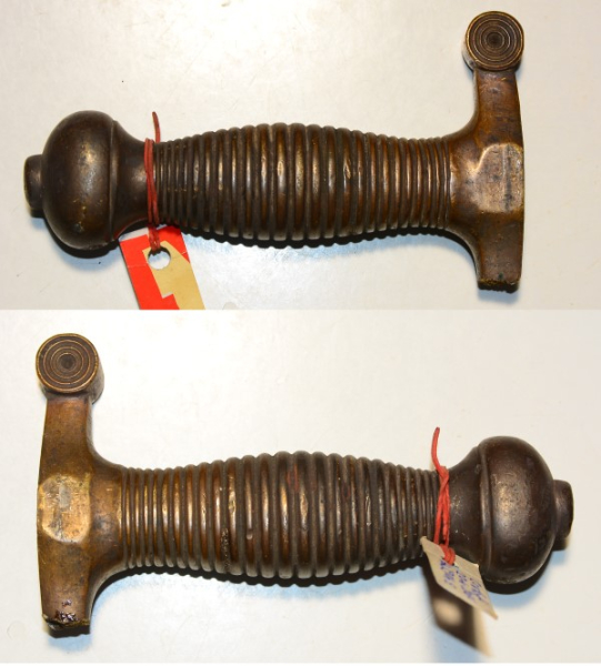 Messinggriff von französischem Infanterieschwert 1951 – Bild 1