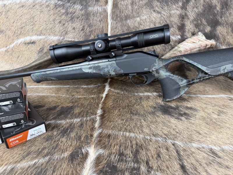 Blaser R8 Ultimate Camo grau Custom Shop .308 & GPO Spectra 8x 2-16x50 Waffen Flühr Ansbach – Bild 1