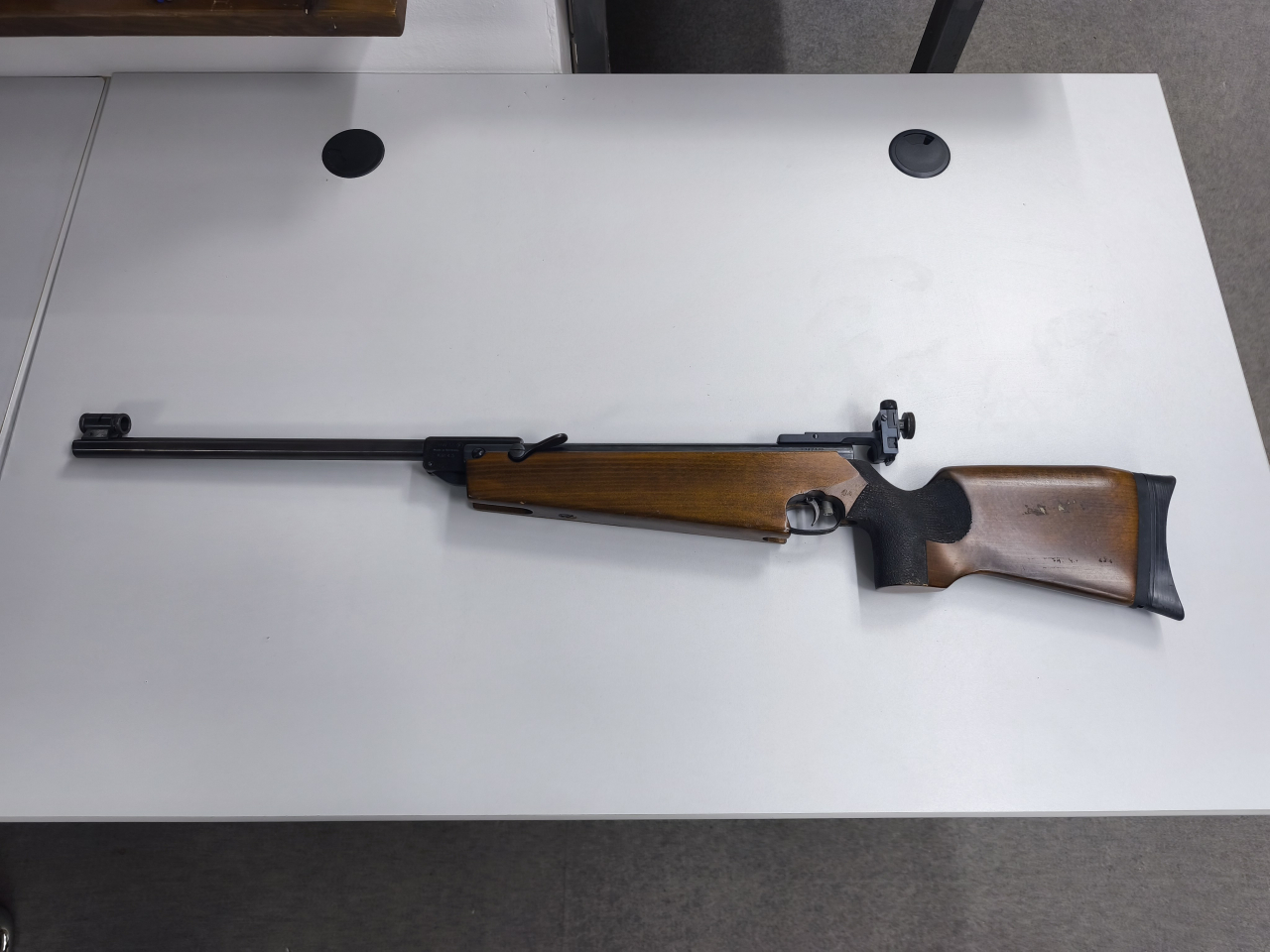 Weihrauch HW 55 Cal. 4,5mm (SN: 1447136) – Funktionsfähig / Service empfohlen – Bild 1