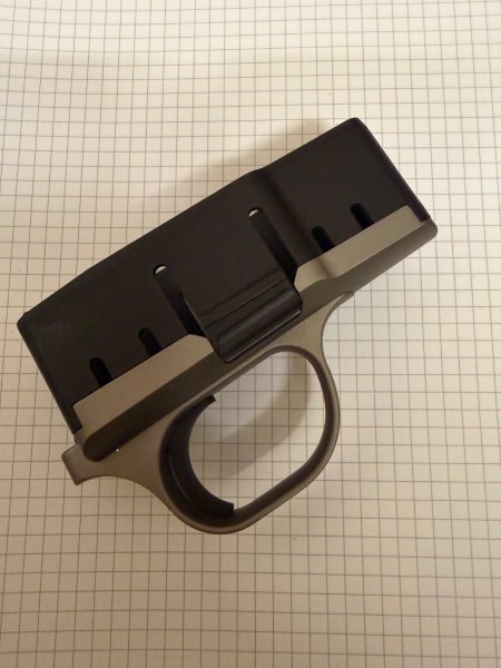 Blaser R8 Abzugseinheit Magazin grau – Bild 1