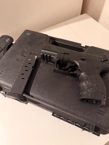 Walther P22Q Schreckschuss – Bild 1