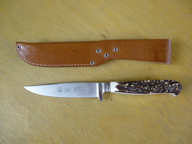 Puma Messer - Gnicker - Nr. 11 3596 - Griffschalen aus Hirschhorn - Lederscheide - Jagdmesser – Bild 3