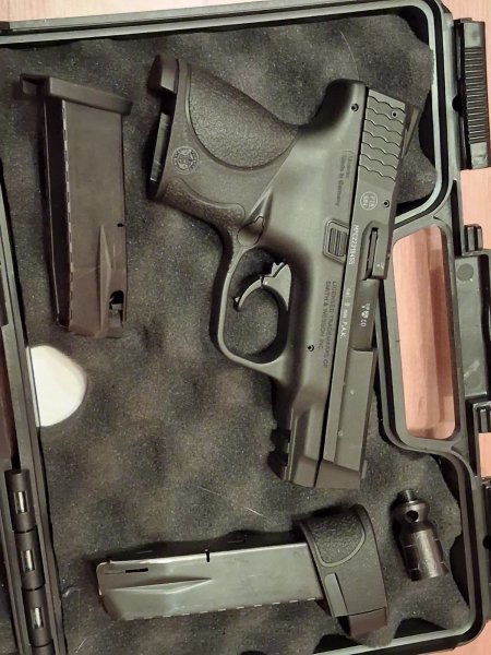 Smith&Wesson m&p9c blk 9mm pak – attēls 1