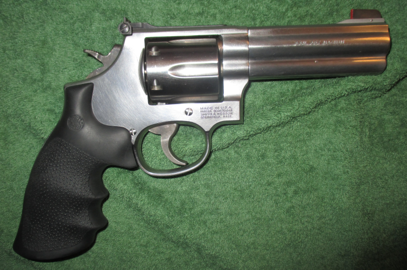 Smith & Wesson Revolver .357 Magnum Modell 686-5 mit 4 Zoll Lauf – Bild 2