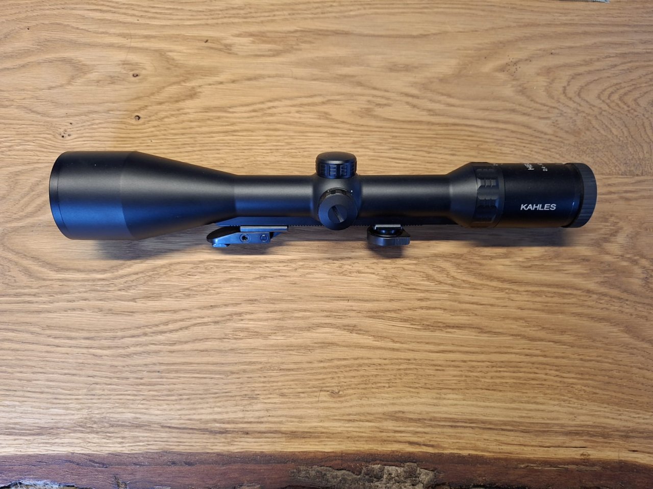 Kahles Helia 2,4-12 x 56i mit SR Schiene und EAW Oberteilen – Bild 1