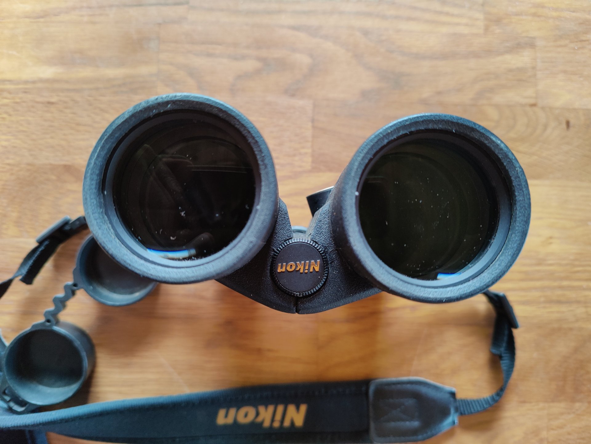 Nikon Fernglas Laserforce 10x42 – kuva 3
