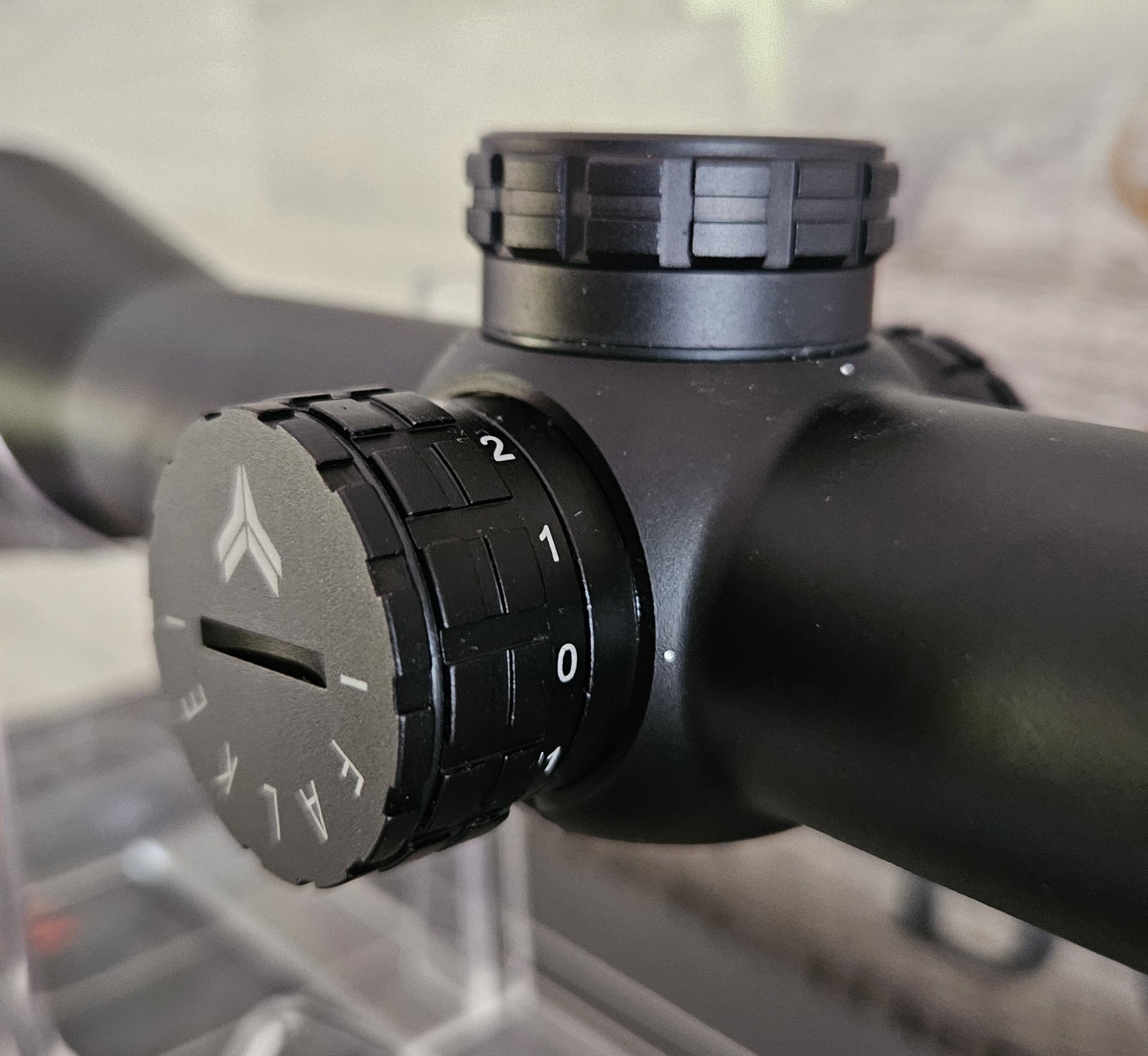 Neuware vom Fachhandel - Zielfernrohr FALKE 2-12x50 HD Absehen 4 Leuchtpunkt – Bild 4