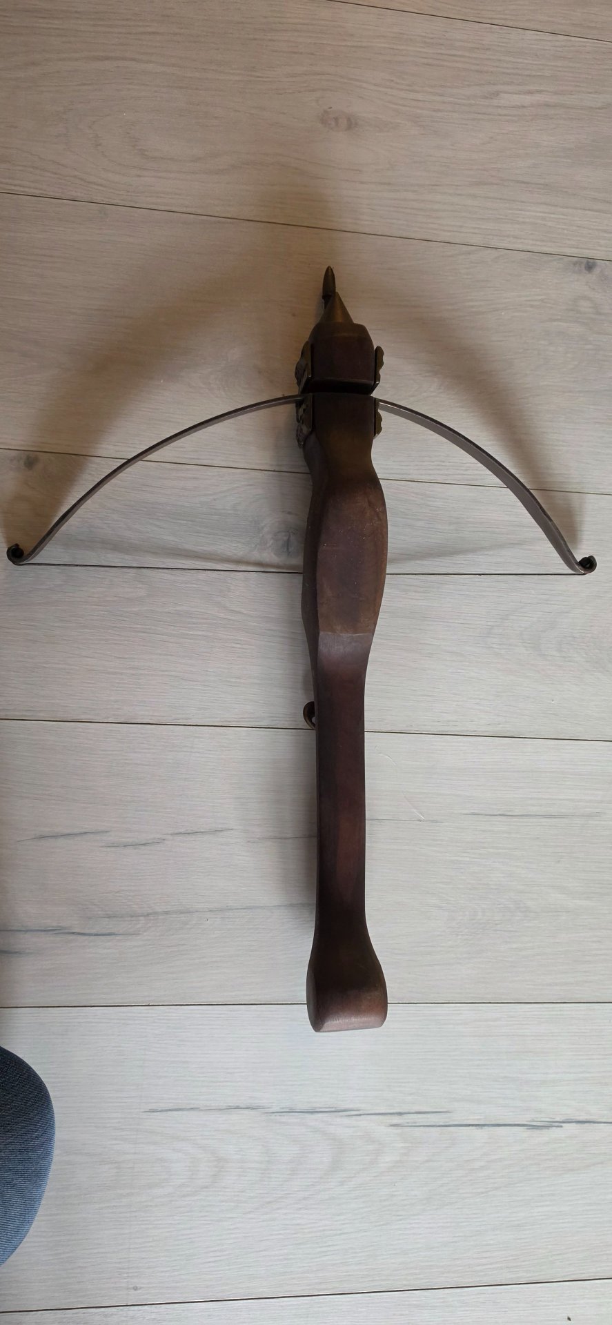 Armbrust mit Bolzen – imagen 1