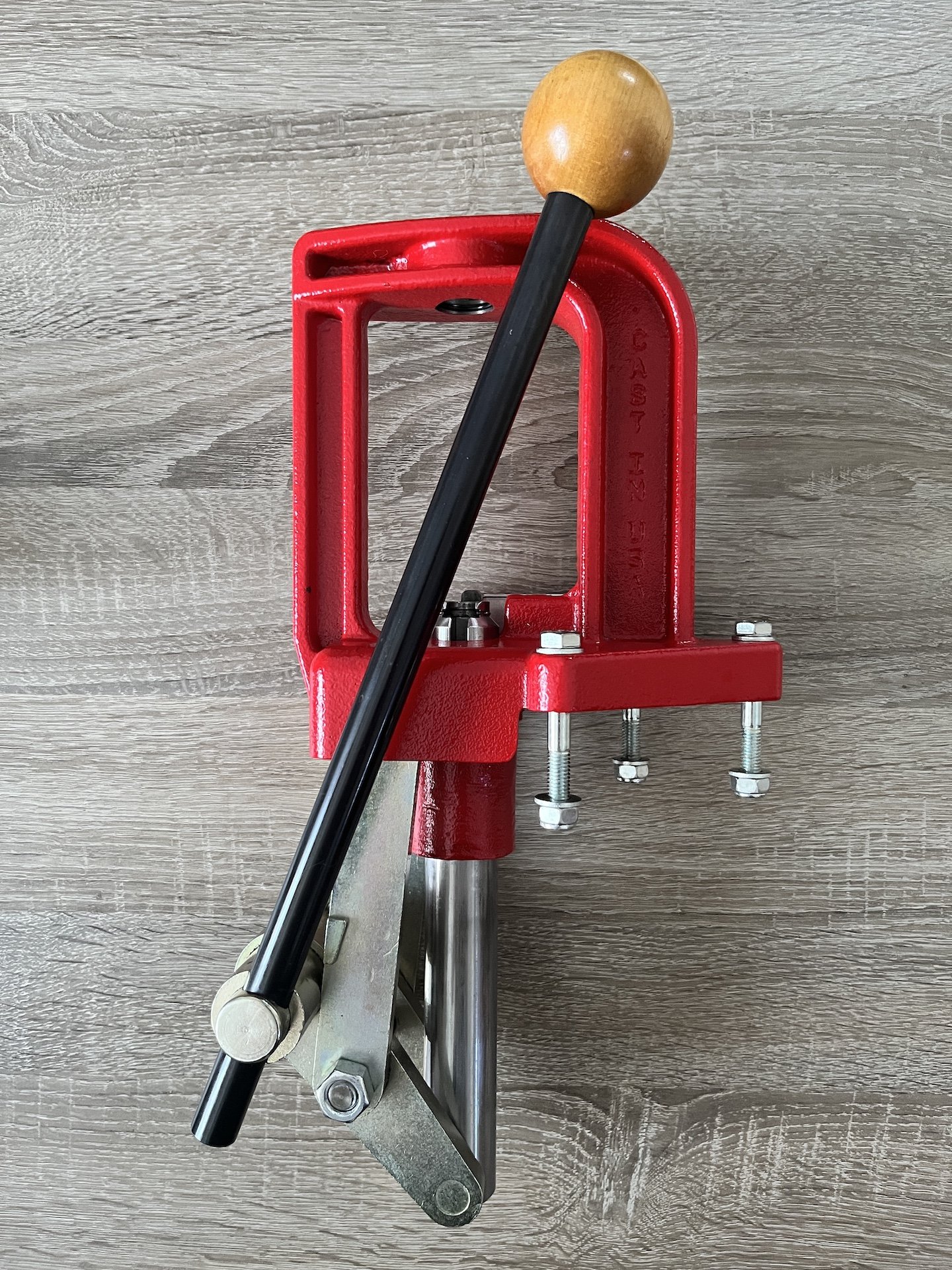 Lee Classic Cast Breech Lock Einstationenpresse / Wiederladepresse + 18 Schnellwechseleinsätze – Bild 2