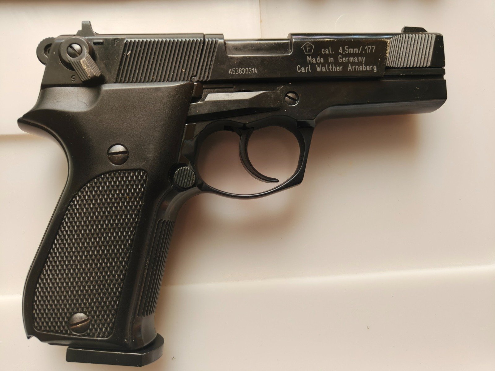 Walter CP88 Druckluftpistole CO2 – Bild 5
