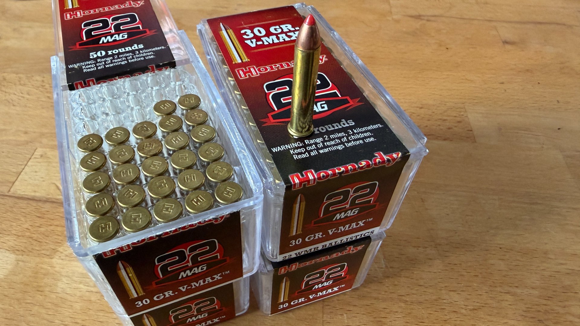 178 Patronen Hornady .22 WMR V-Max 1,9g/30grs. – Bild 1