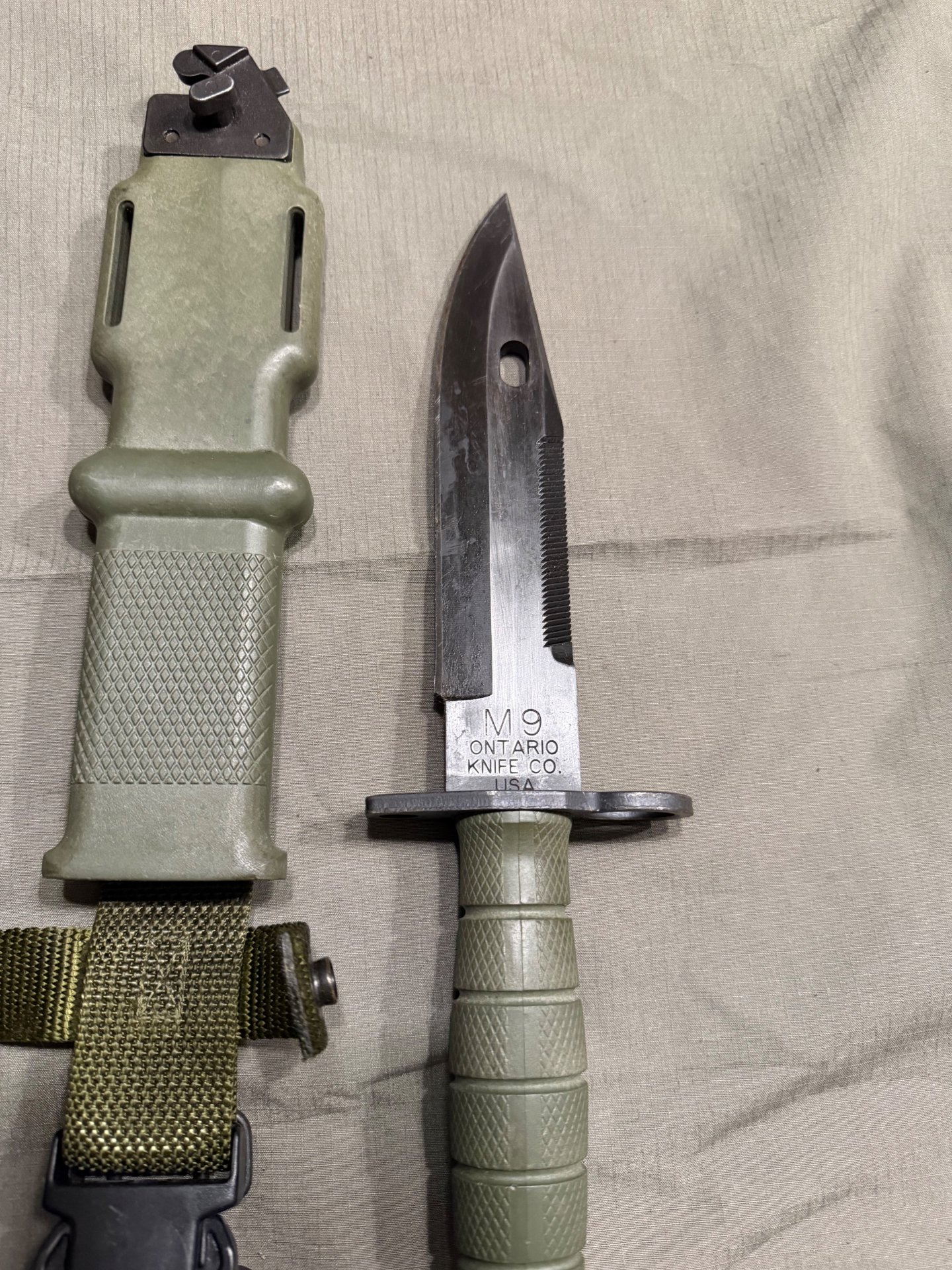 Ontario M9 Knife / M9 Bayonet – Olive Drab – leicht gebraucht – Bild 2