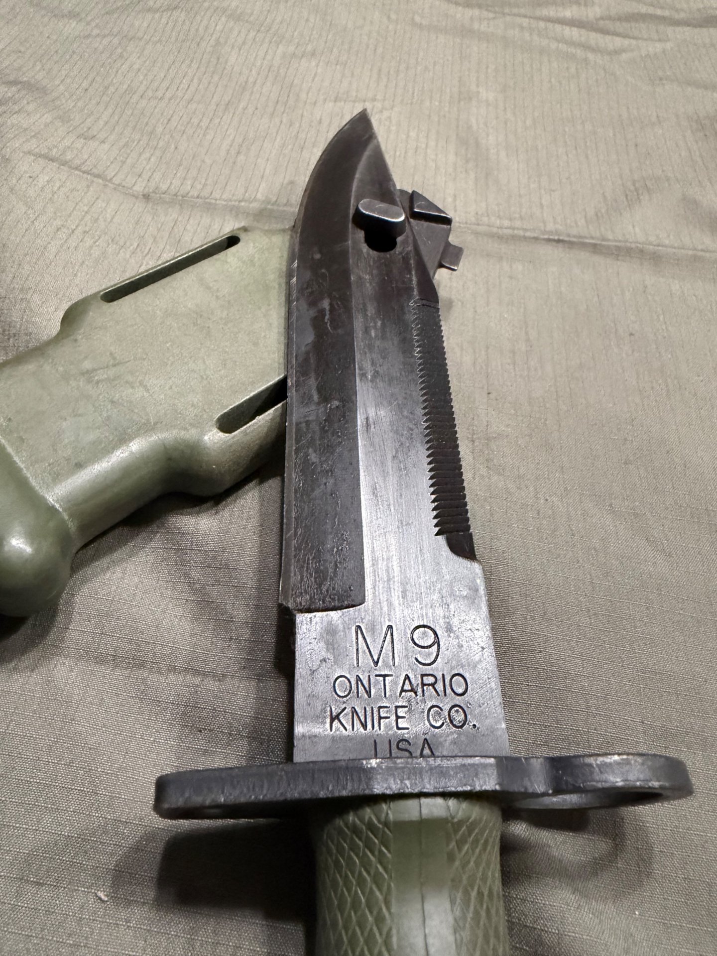 Ontario M9 Knife / M9 Bayonet – Olive Drab – leicht gebraucht – Bild 5