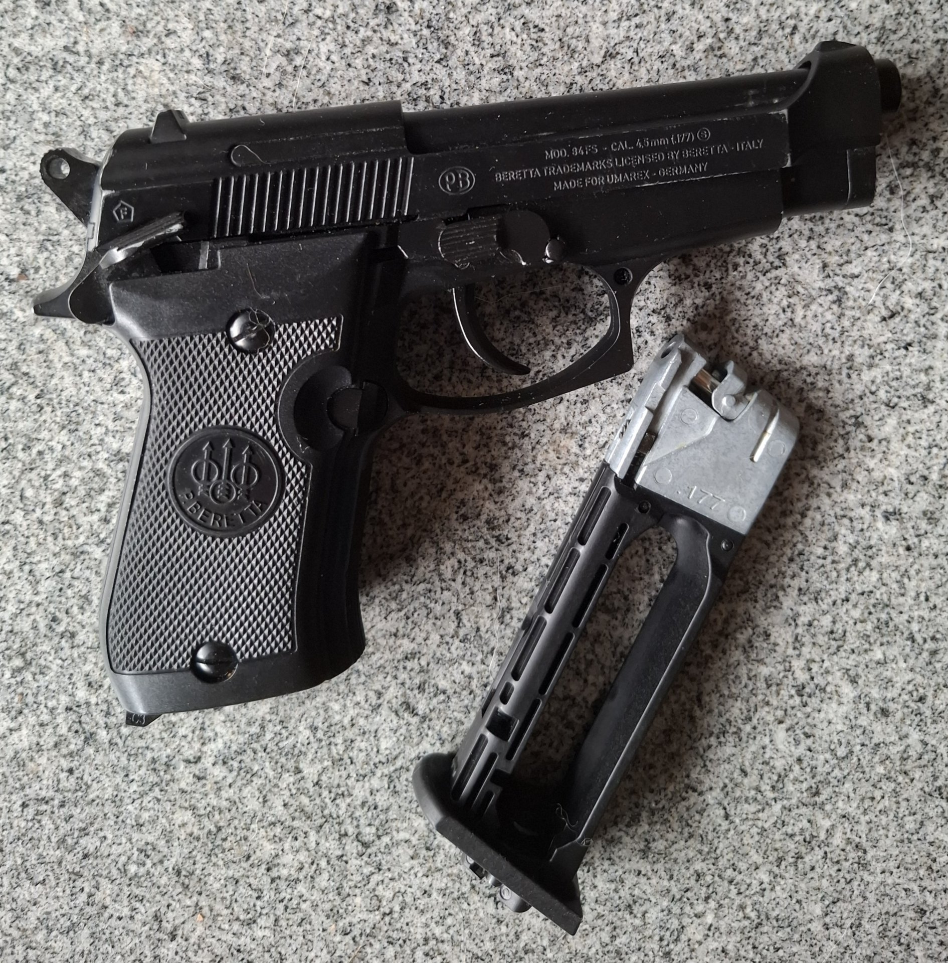 Umarex Beretta Mod. 84FS CO2-Pistole – Kal. 4,5mm (.177) BB – Dicht & guter Zustand! – Bild 1