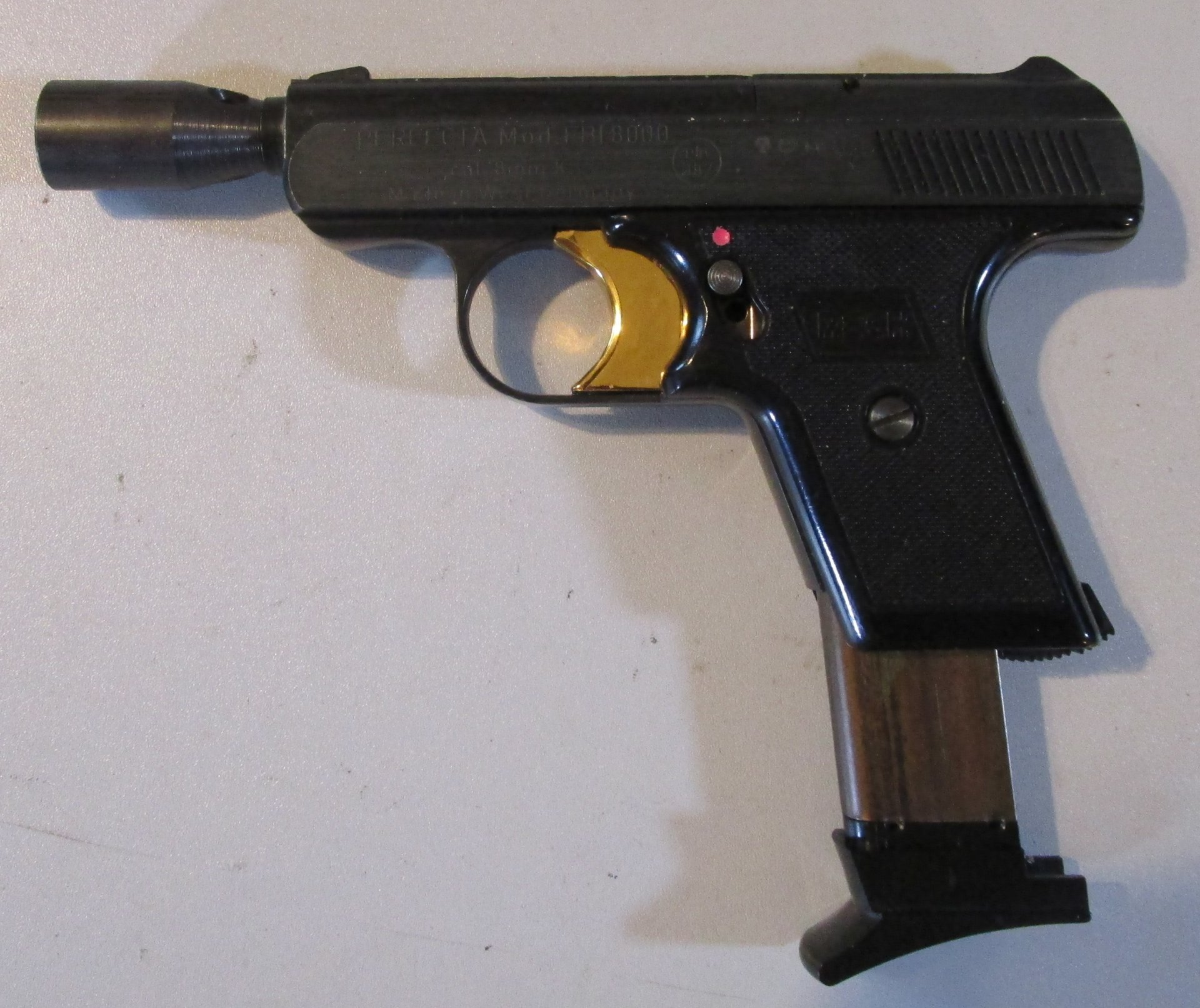 Perfekta FBI 8000 mit "Goldabzug" – Bild 2