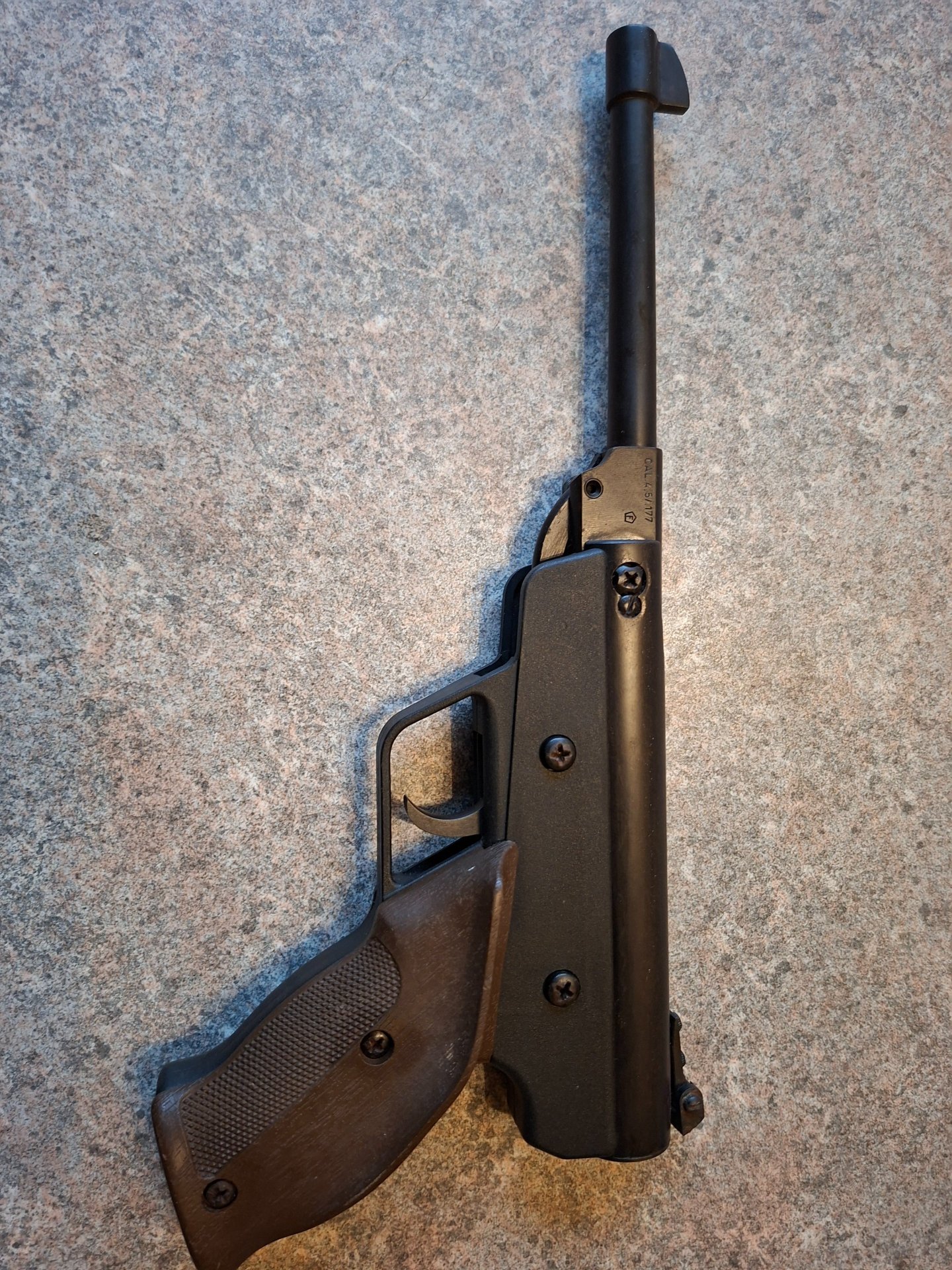 Diana Luftpistole Mod.3 – image 2