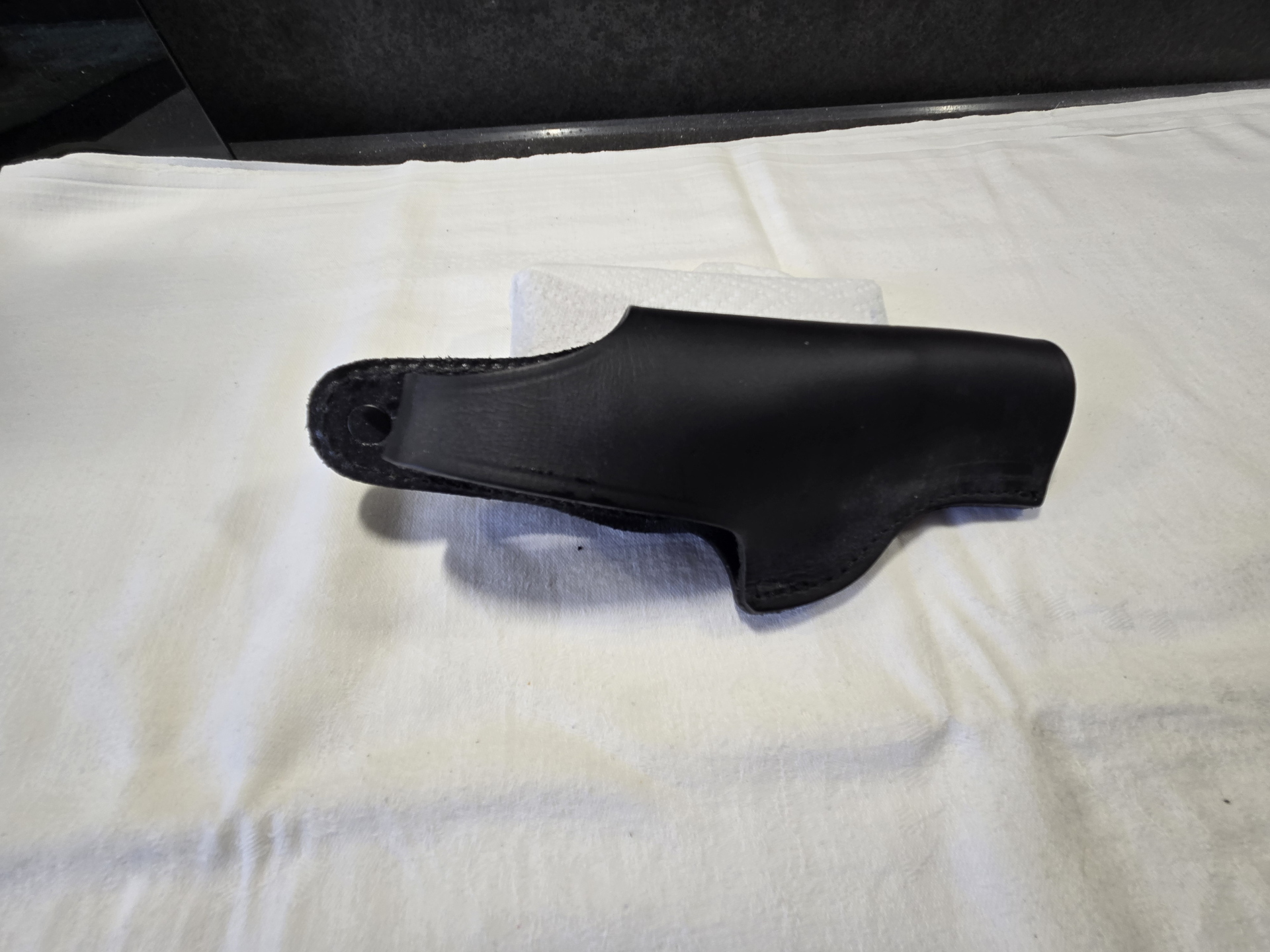 Universal Holster AKAH Revolver – Bild 4