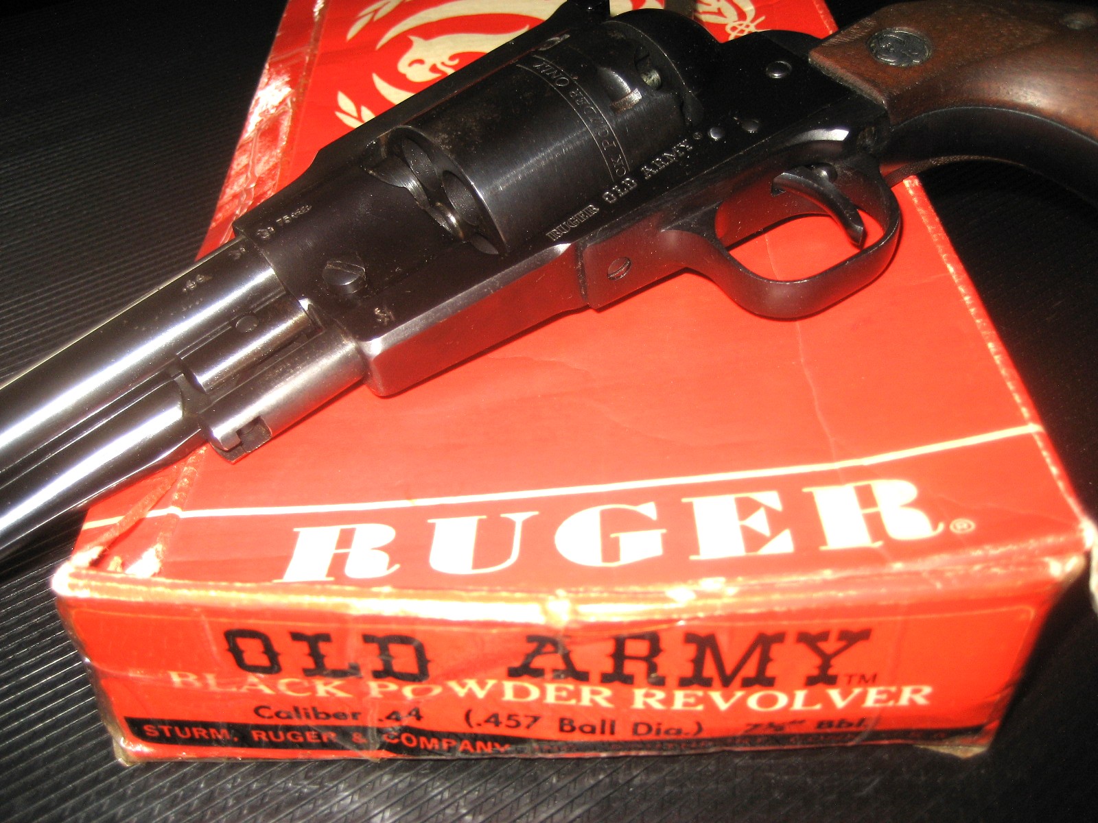 Ruger Old Army .44 BP in der OVP u. Papiere, schöner Zustand – Bild 3