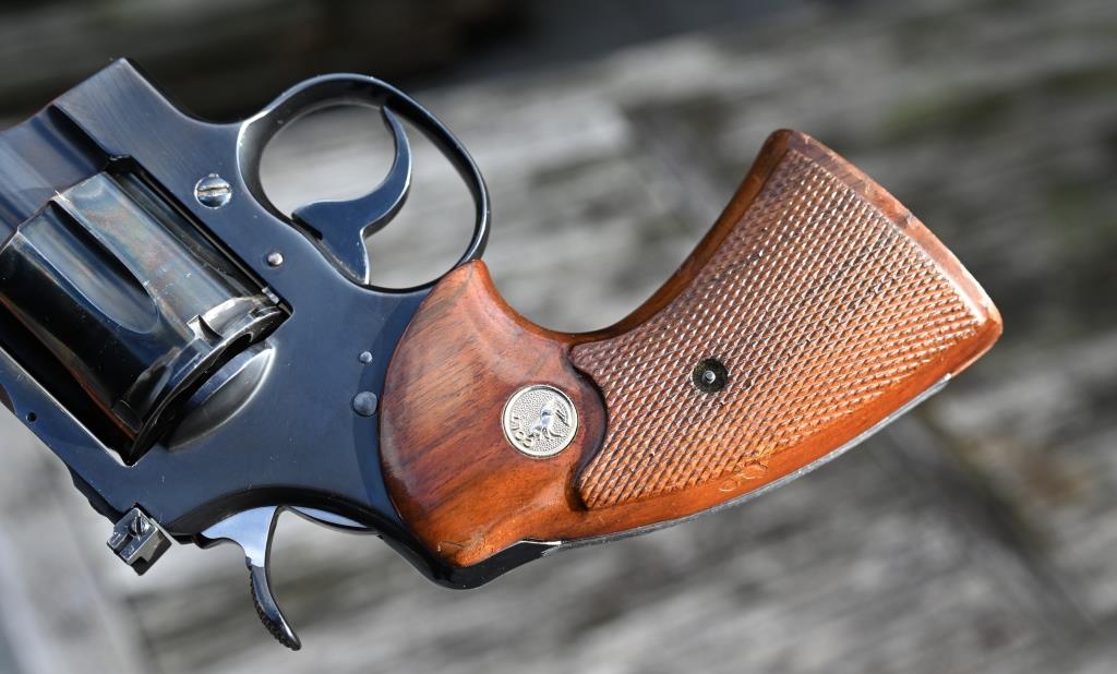 Legendärer Revolver Sammlerwaffe Sportrevolver Colt Python Kal. .357 Magnum 6 Zoll Bj. 1971, schön! – Bild 5