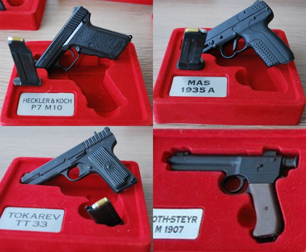 -- 8 PISTOLENMINIATUREN -- – 3. kép