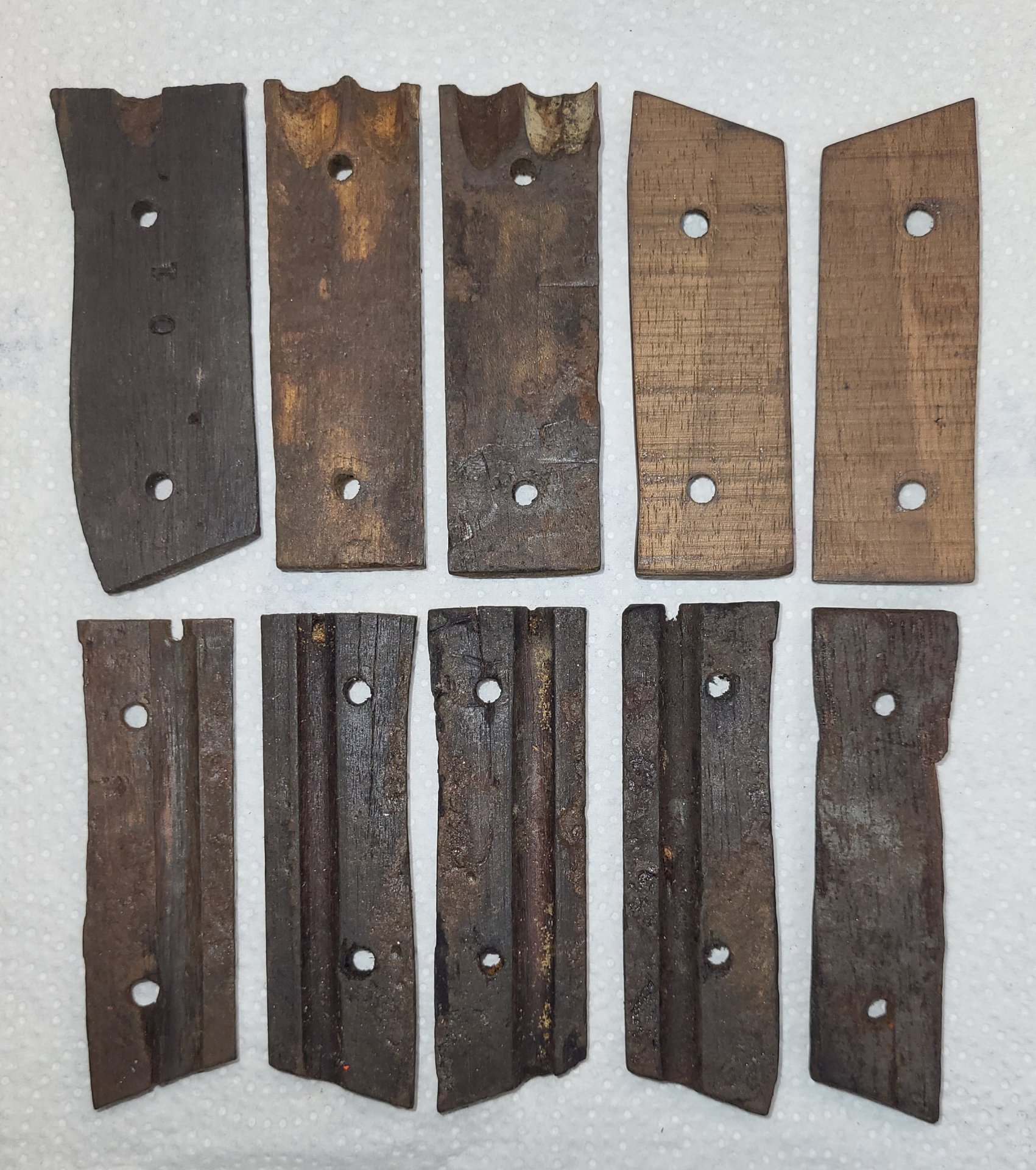 @ Konvolut 10 x Bajonett 98 ? Holzgriffschalen verschiedene Typen gut und schlecht @ – Bild 2