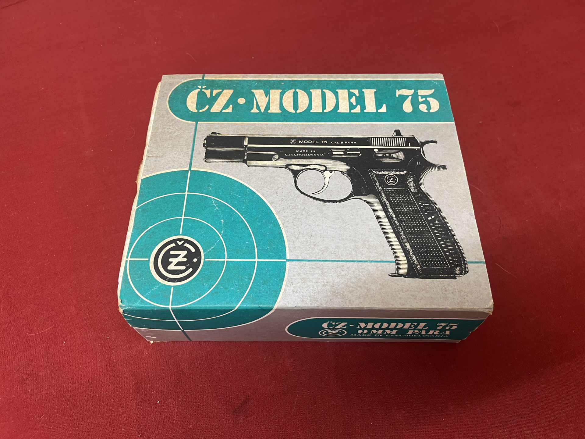 Originale Box für eine CZ Modell 75, Kaliber 9 mm Para. – Bild 1