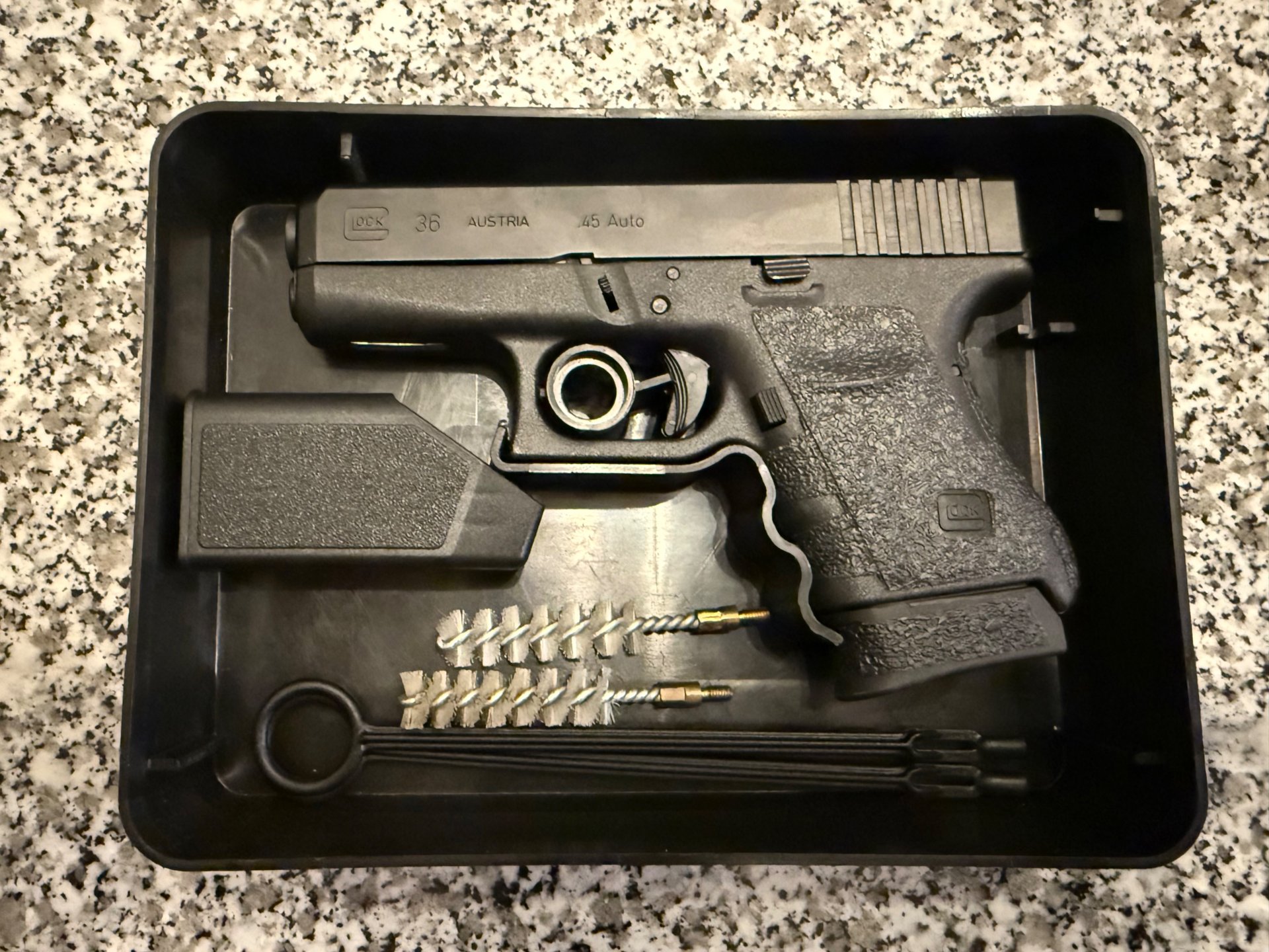 Glock 36 (Kal. .45 ACP), 5 Magazine, Sickinger Belt Master – Bild 2
