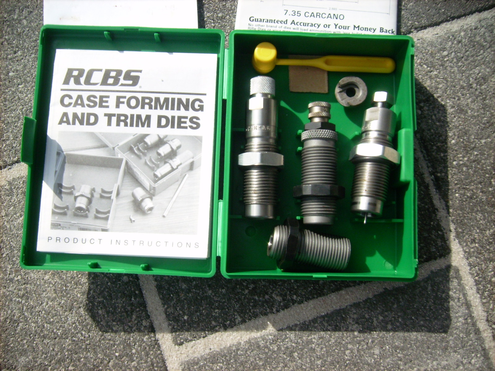 Konvolut Matritzensatz 7,35 Carcano – 7,35 x 51 von Lee und RCBS m. Hülsenhalter und Trimmmatrize – Bild 1