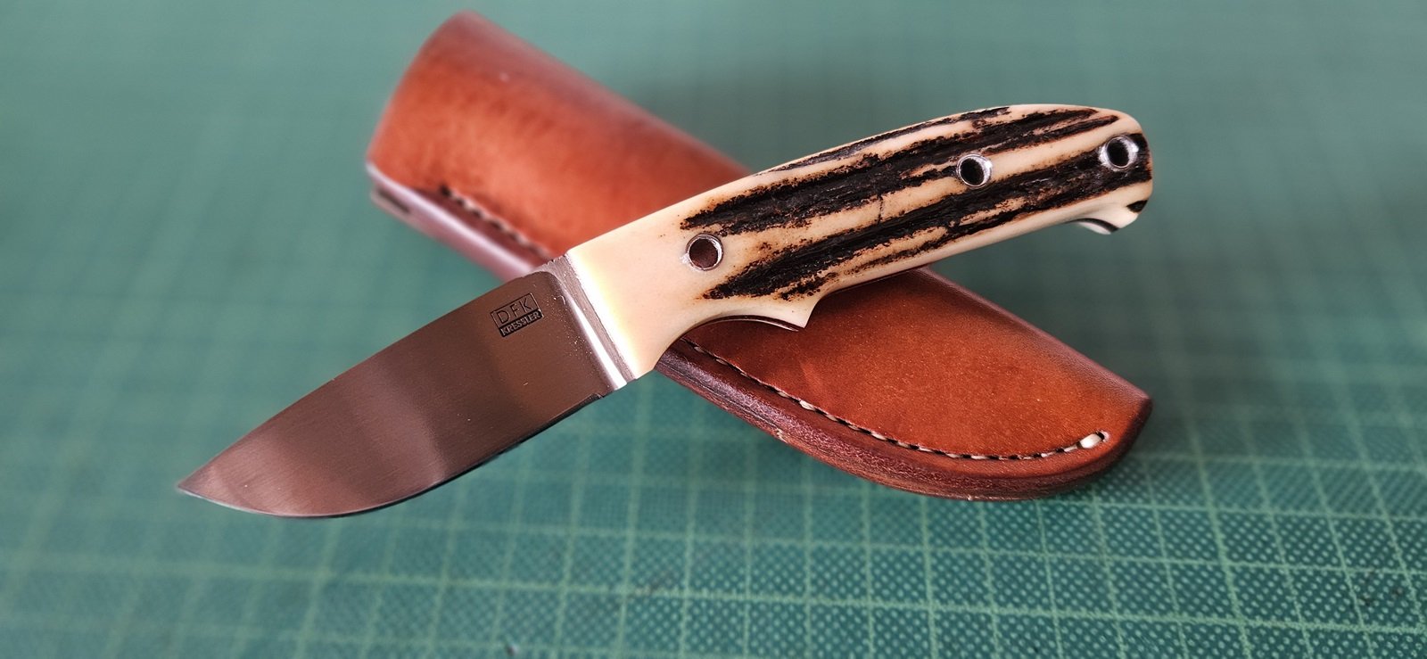 Dietmar Kressler Small Hunter – Bild 1