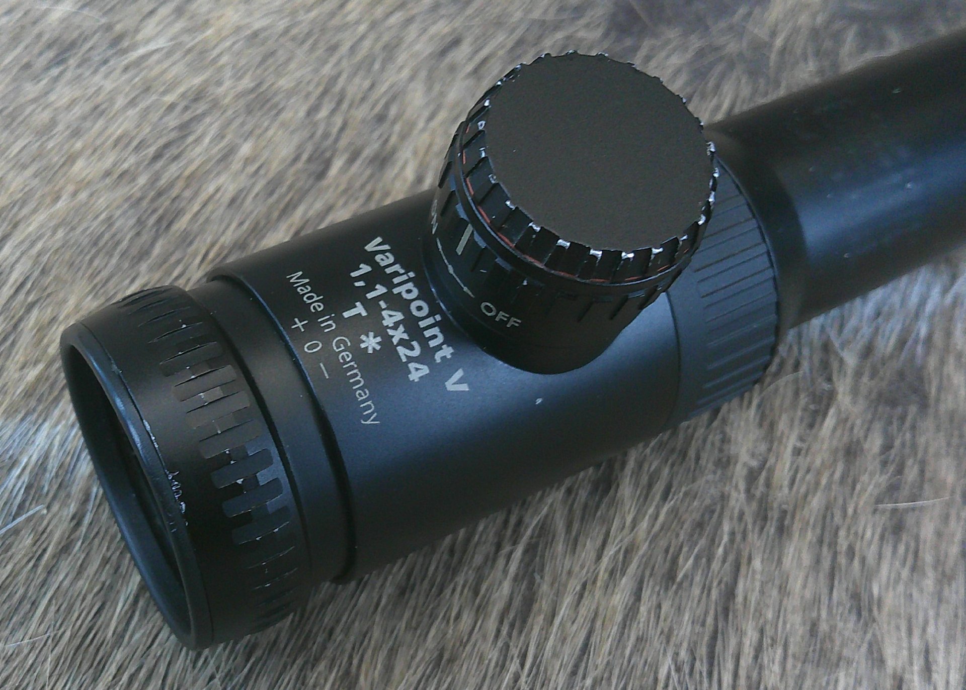 Gebrauchtware Zielfernrohr ZeissVaripoint V 1,1-4x24 T* Leuchtpunkt WAFFEN FLÜHR ANSBACH – Bild 5