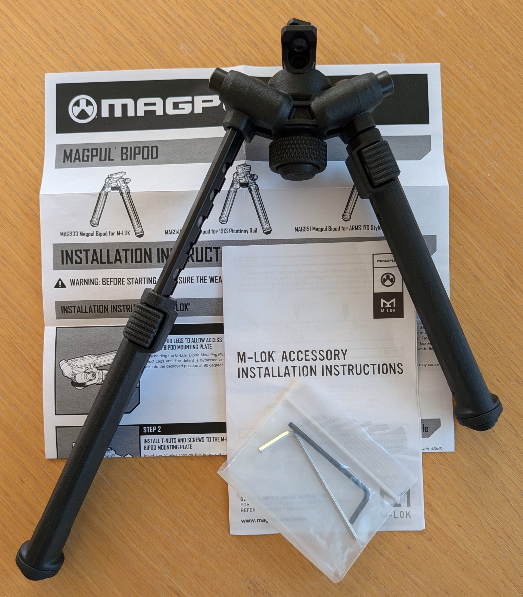 Original Magpul Bipod / Zweibein (M-LOK Montage) Schwarz inkl. Zubehör AR15 – Bild 1